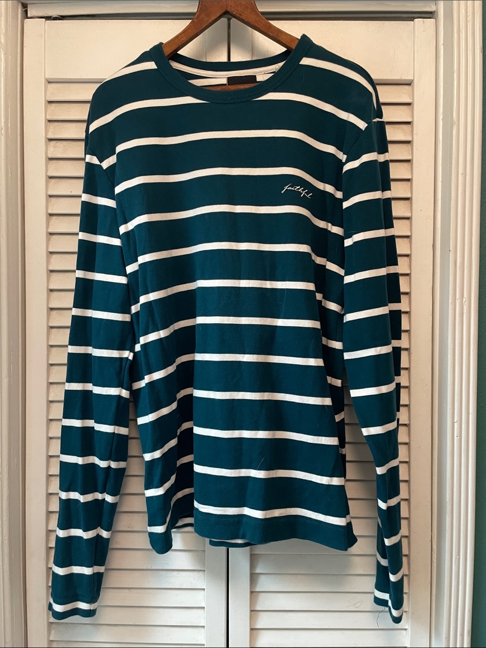 Striped Teal and White Long-Sleeve Crewneck Shirt